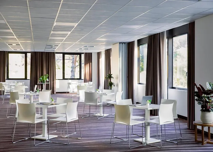 Hotel The Caesar 4*