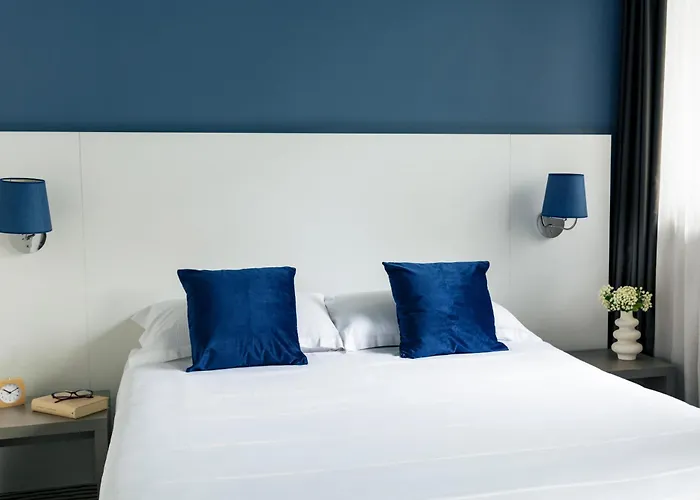Hotel The Caesar 4*