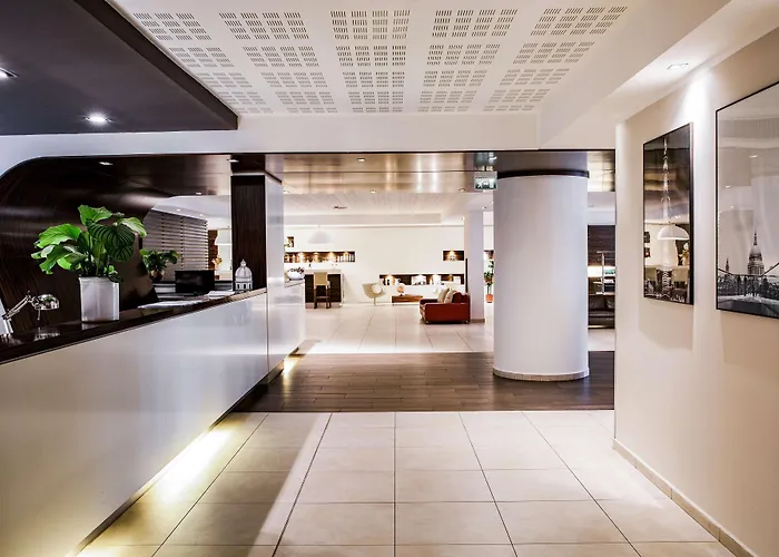 Hotel The Caesar 4*